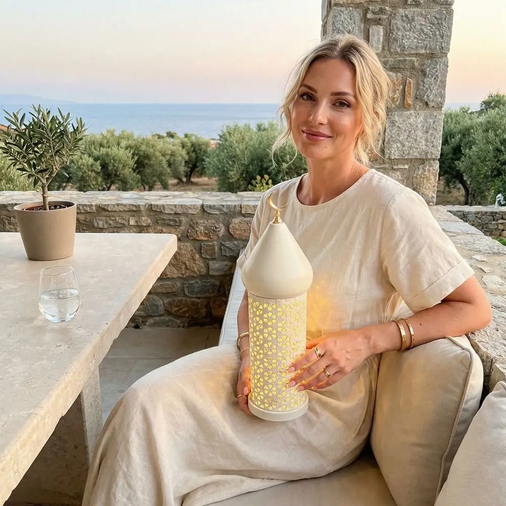 

Винтажный ночник для Рамадана, традиционный металлический фонарь с ажурным узором в ближневосточном стиле, на батарейках, в форме луны