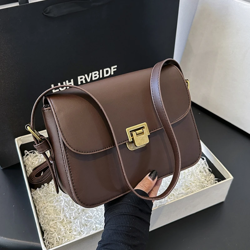 

Women's Handbag 2025 New Versatile, Fashionable Simple Crossbody Bag Retro Single Shoulder Small Square Bag Designer Luxury Bag
