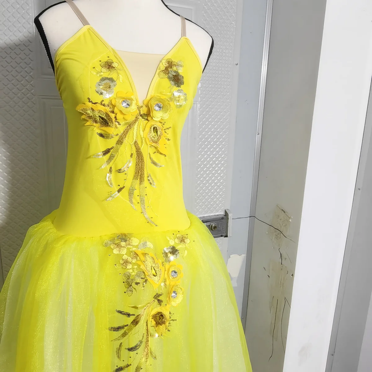 Costumes de spectacle de danse, jupes Tutu longues de Ballet, robe en dentelle à fleurs pour femmes