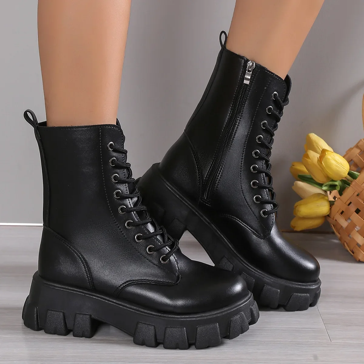 Chelsea Boots Fashion Anti-Slip Zipper Leather Platform Classic Boot 2024 Winter Silvery Versatile Punk Women Boot Spring Autumn