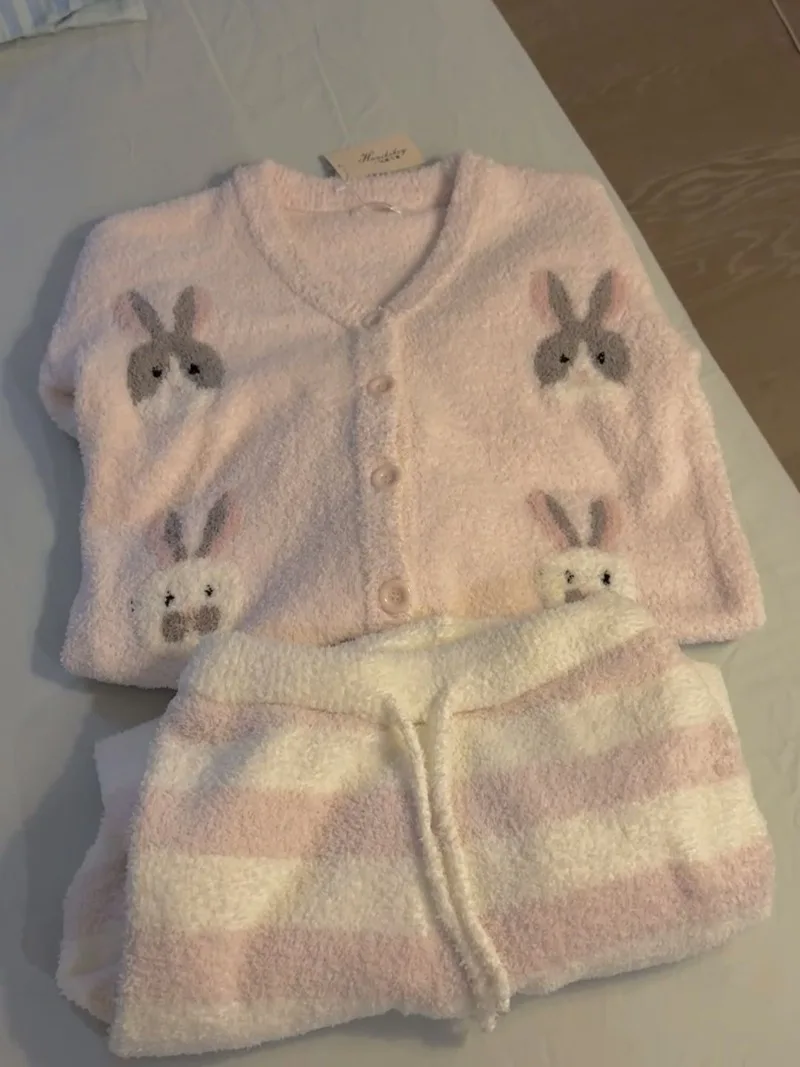 Sweet Soft Knitted Cartoon Rabbit Pajamas Women Elegant Thickened Half Velvet Home Wear Set Worn Outside Winter 2025 New