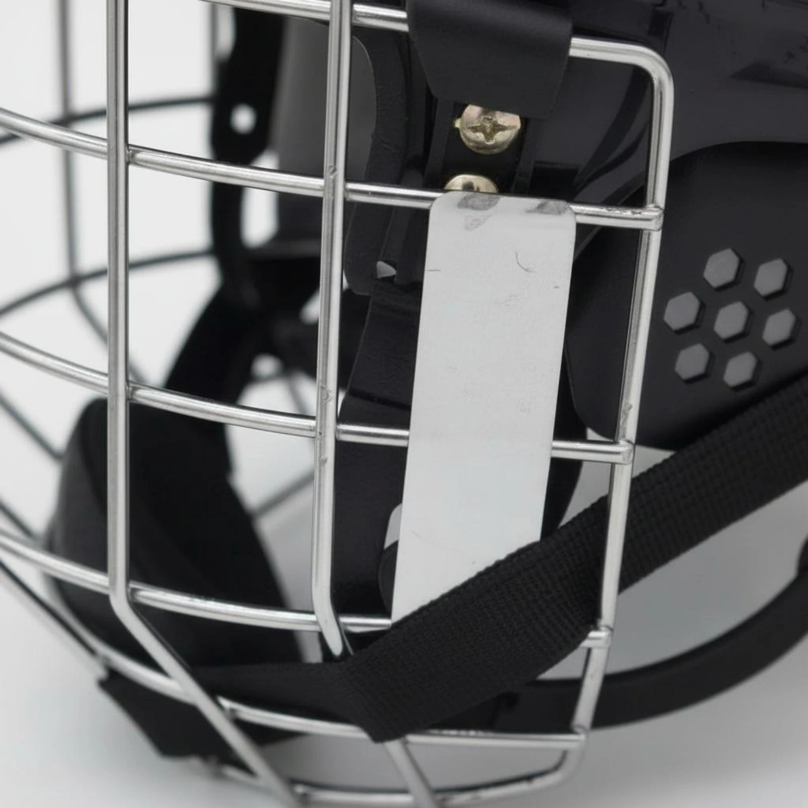 

Steel Grille Helmet Adjustable Fit Face Grille Headgear Face Guard Helmet Air Release Ear Canals Sports Gear Lightweight