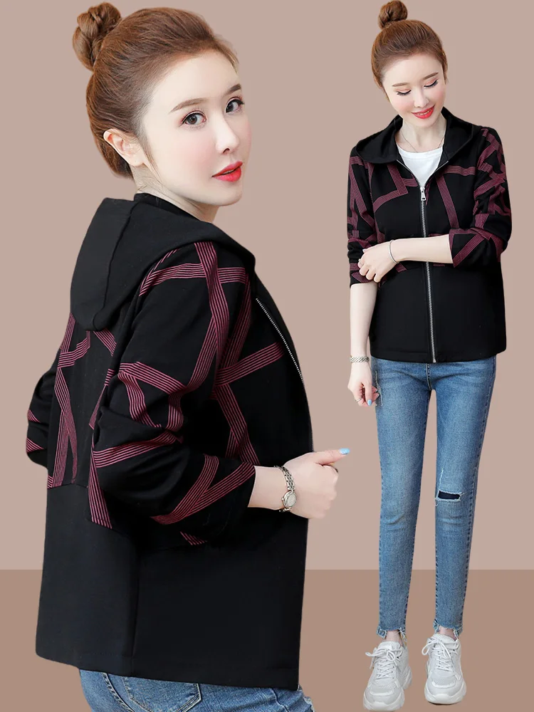 

2024 Women's Spring Autumn New Korean Loose Middle-aged Jackets Female Loose Hooded Coats Ladies Long Sleeve Print Overcoats Q17