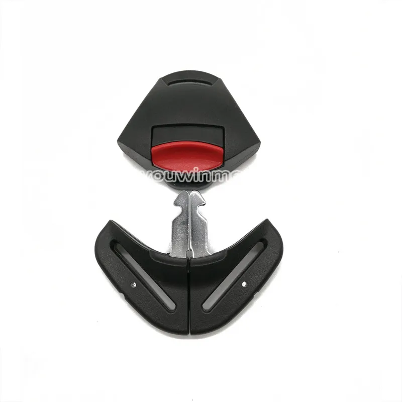 Universal Car Baby Safe Seat Front Rear Belt Clip Buckle Universal Auto Child Fastener Safety Lock Protection