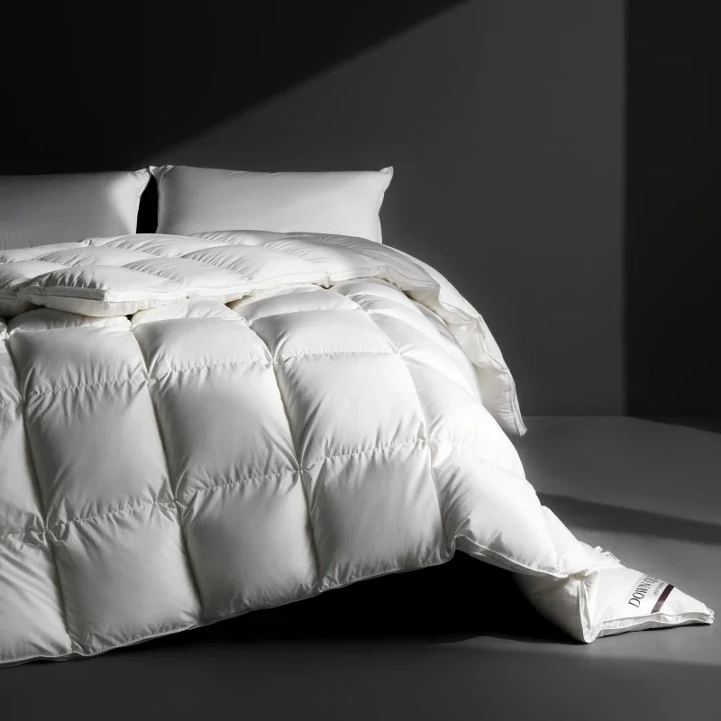 

거위털이불 Feather bedspread Winter Cotton Goose Down QuiltSummer and Winter Duvet Filled with Feather Silk Cotton Comfortable