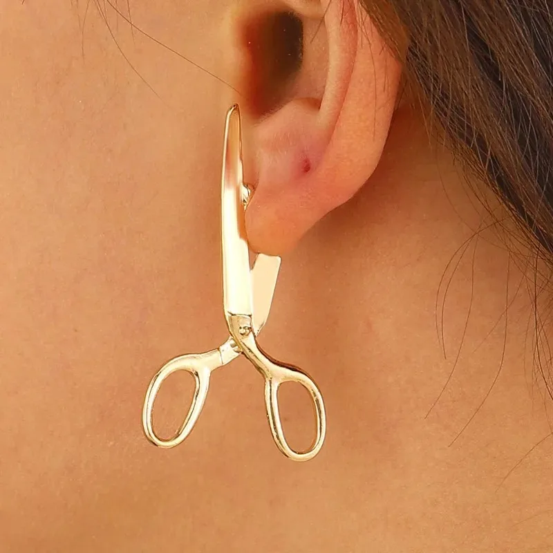 Party Holiday Gift Perforated Earrings Fashion Creative New Retro Scissors Ear Studs for Women Personalized Women Hip Hop Rock