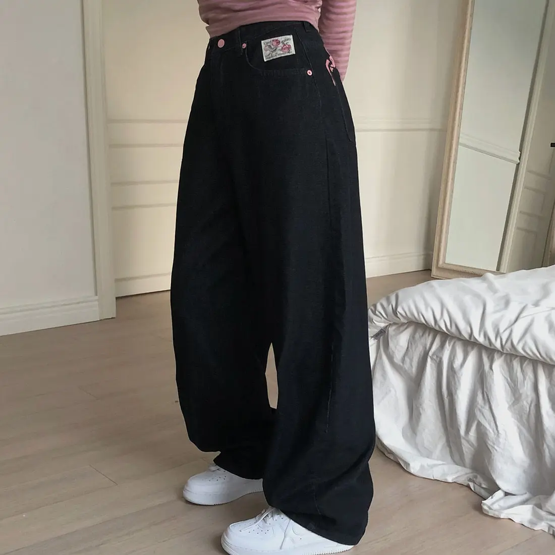 

Джинсовые брюки в американском ретро-стиле с вышивкой и принтом, уличная мода, оригинальный ретро-стиль, узкие прямые длинные брюки.