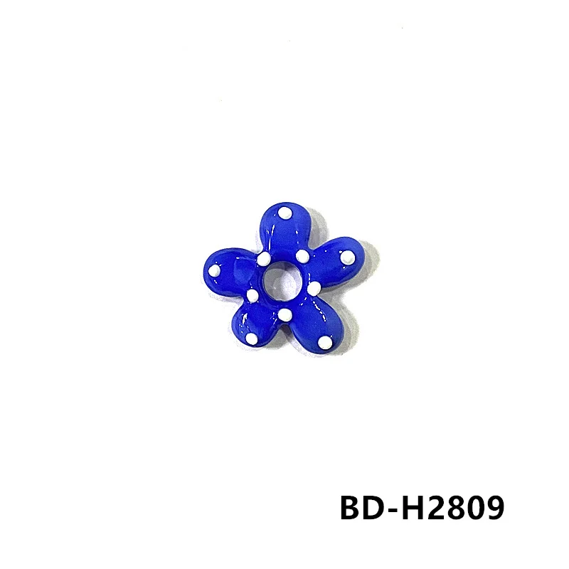 2Stück Dopamine farbige hohle Blumen Glasperlen INS Mini Blumen Charm Anhänger DIY Handgemachte Schmuckzubehör Bastelzubehör für Handwerker Perfektes Feiertagsgeschenk zur Armbänder Halsketten Herstellung – Detail 12