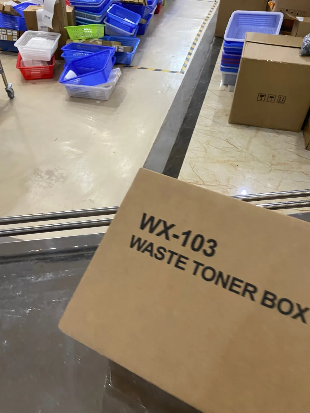 

A4NNWY1 WX-103 Контейнер для отработанного тонера для Konica Minolta C224 C284 C308 C364 C368 C454 C554 C458 C558 C658 C220 C221 C258 C280