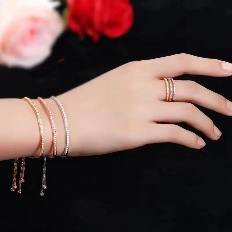 Pera Fashion Ladies Adjustable Size Summer Style Jewelry Micro Pave AAA+ Cubic Zirconia Briliant Women Party Charm Bracelet B058