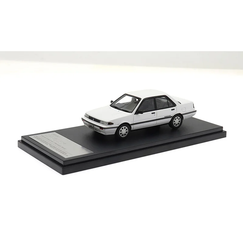 Nissan Langley Gt Twincam 4dr 1988 1:43 Scale Resin Static Simulation Car Model  Enthusiasts Collection Ornaments Christmas Gift