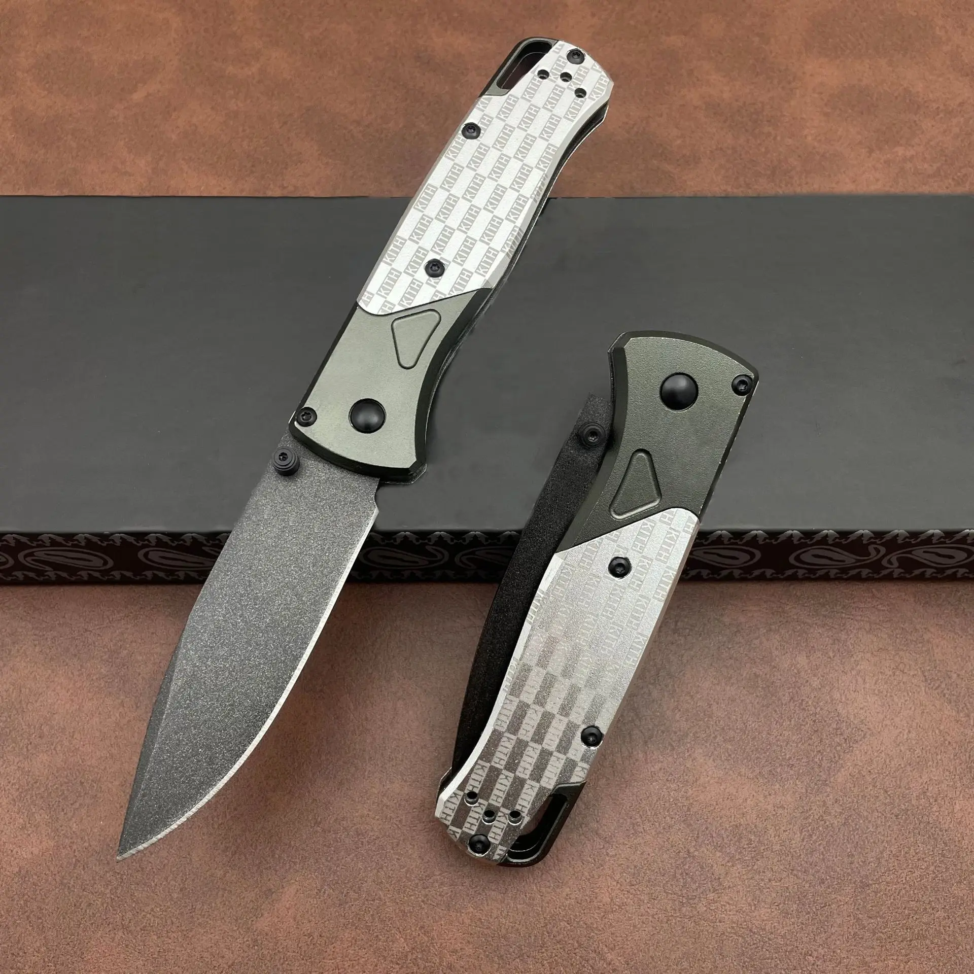 

BM 535BK-2501 Folding Knife 3.15" D2 Satin Plain Blade, Aluminum Handles