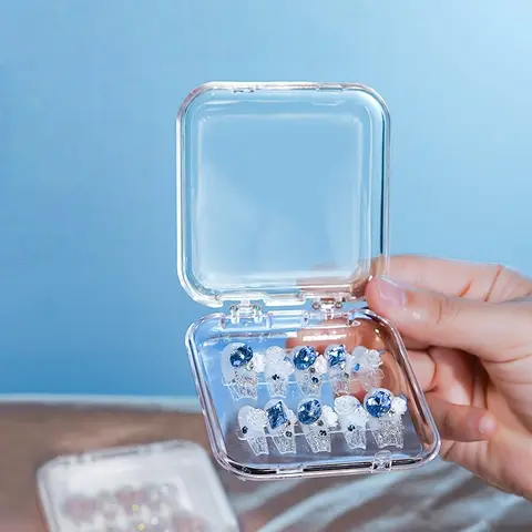 Transparent flip-top storage box for nail polish sets, display box for nail art products, packaging box for jewelry and accessor