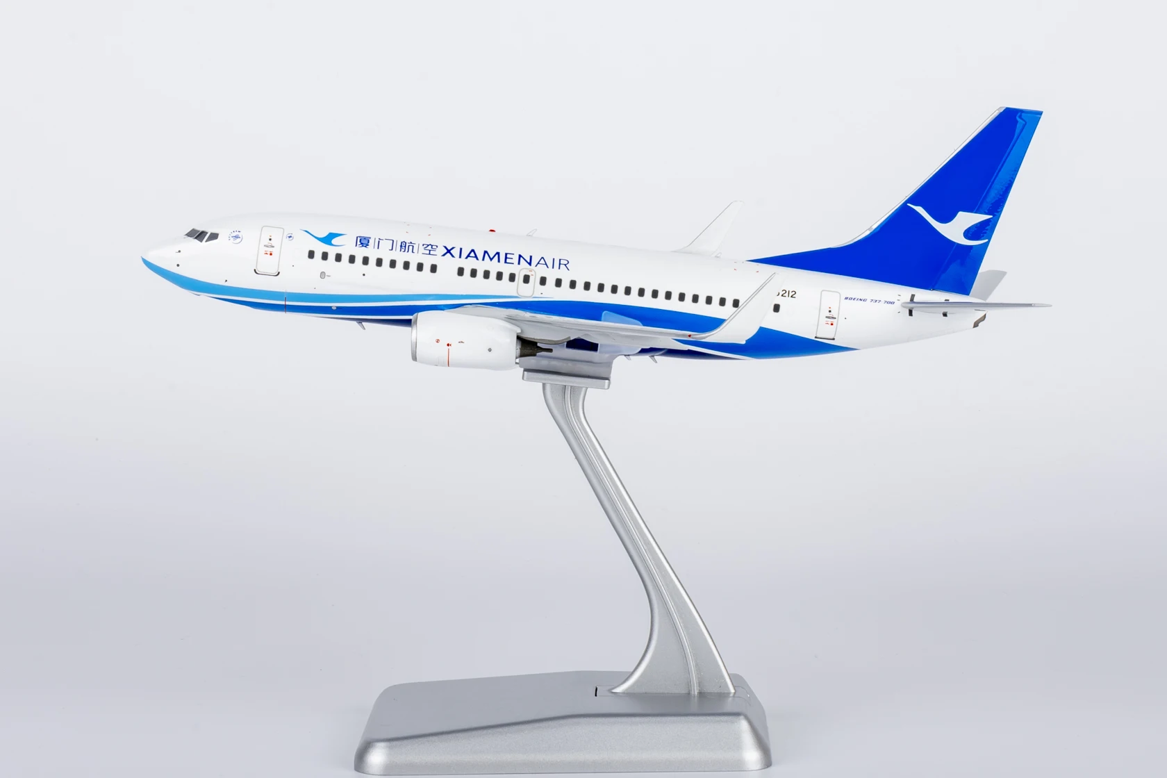 64118 Alloy Collectible Plane Gift NG Model 1:200 Xiamen Airlines "SkyTeam" Boeing B737-700 Diecast Aircraft Jet Model B-5212
