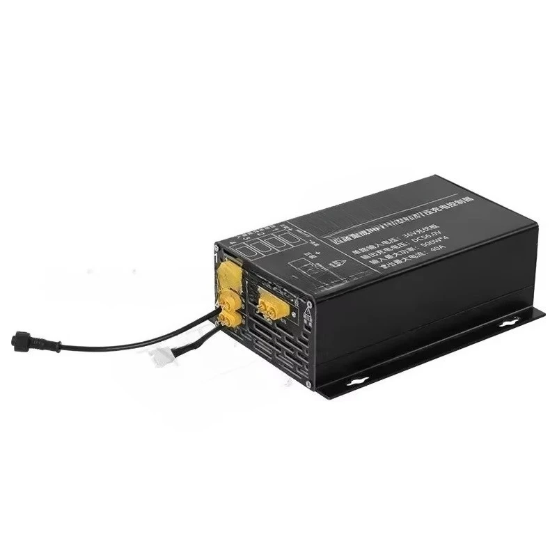Solar energy four way integrated controller, marine solar photovoltaic charger, intelligent household