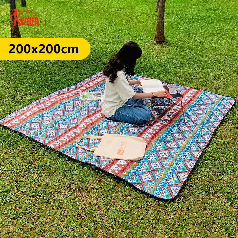 2Mx2M Traveler Outdoor Picnic Mat Portable Moisture proof Pad Thickened Picnic Camping Tent Ground Pad Spring Outing Lawn Pad