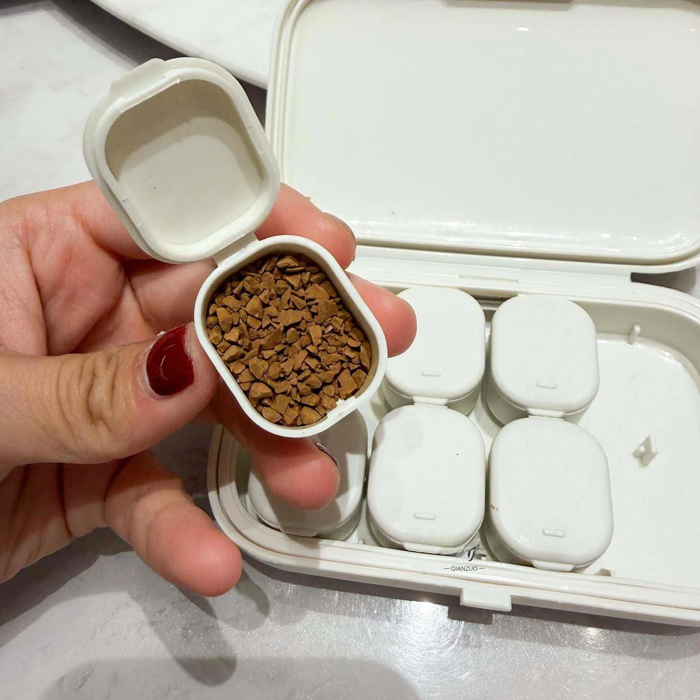 caja-sellada-portatil-para-cafe-en-polvo-para-viajes-entrenamientos-actividades-al-aire-libre-gran-capacidad-contenedor