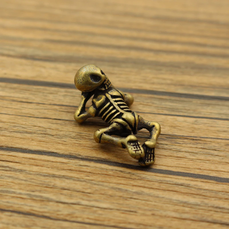 Mini Brass Skeleton Statue Creative Decorative Tabletop Decoration
