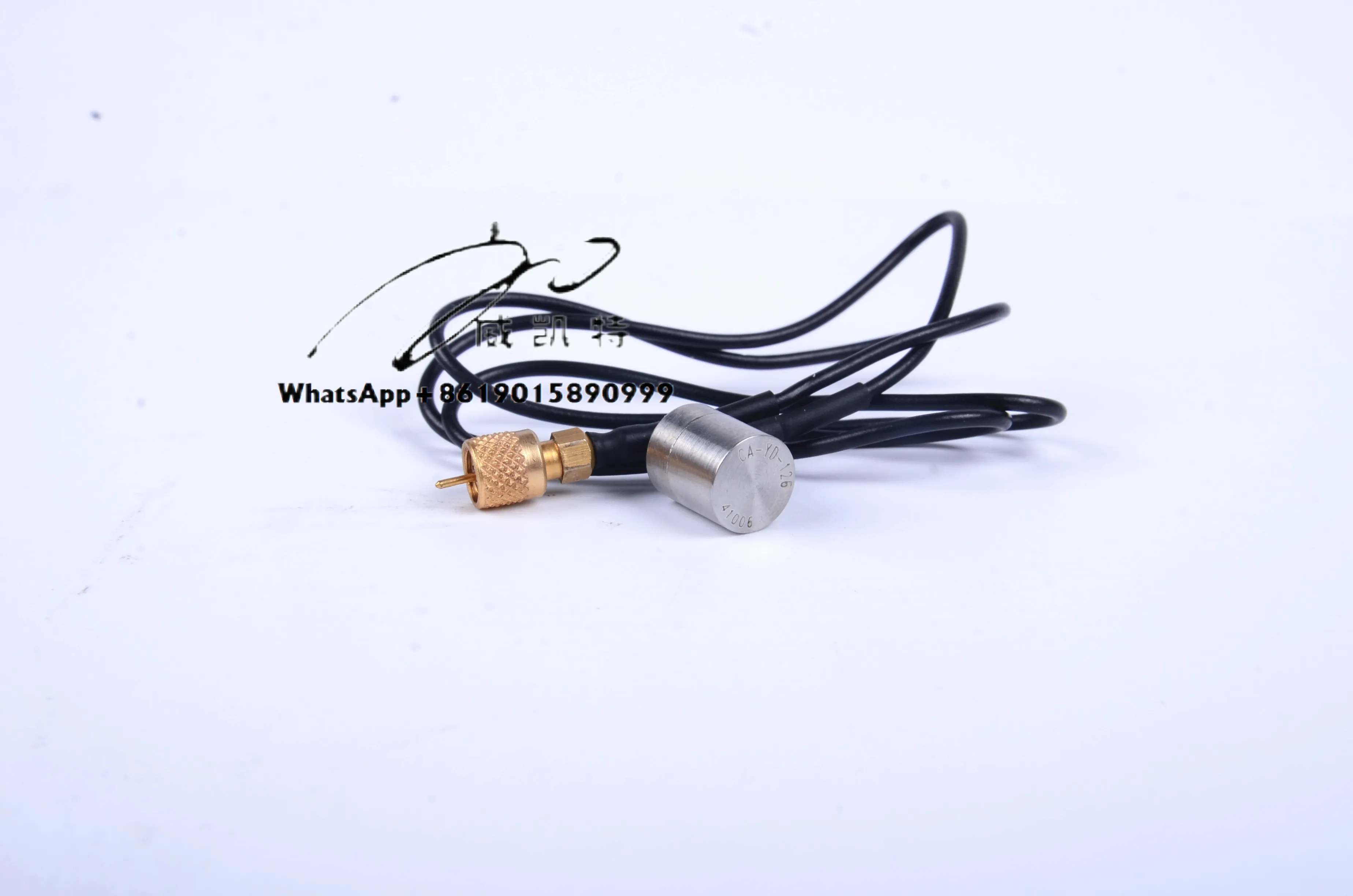 20000g Small Size Light Weight High Shock Measurement Overall Connections Output Piezoelectric Accelerometer