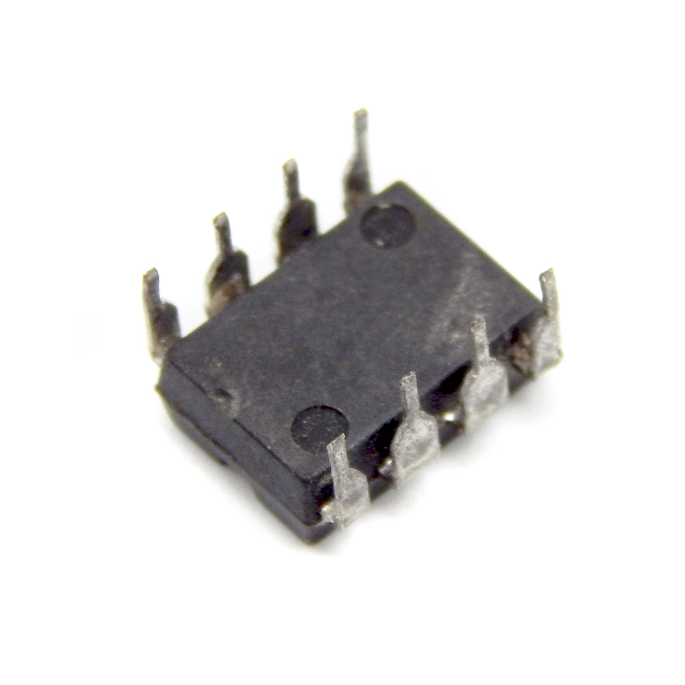 AD826 AD826AN DIP-8 Dual Channel OP AMP For DAC Preamplifier Amplifiers IC Chip