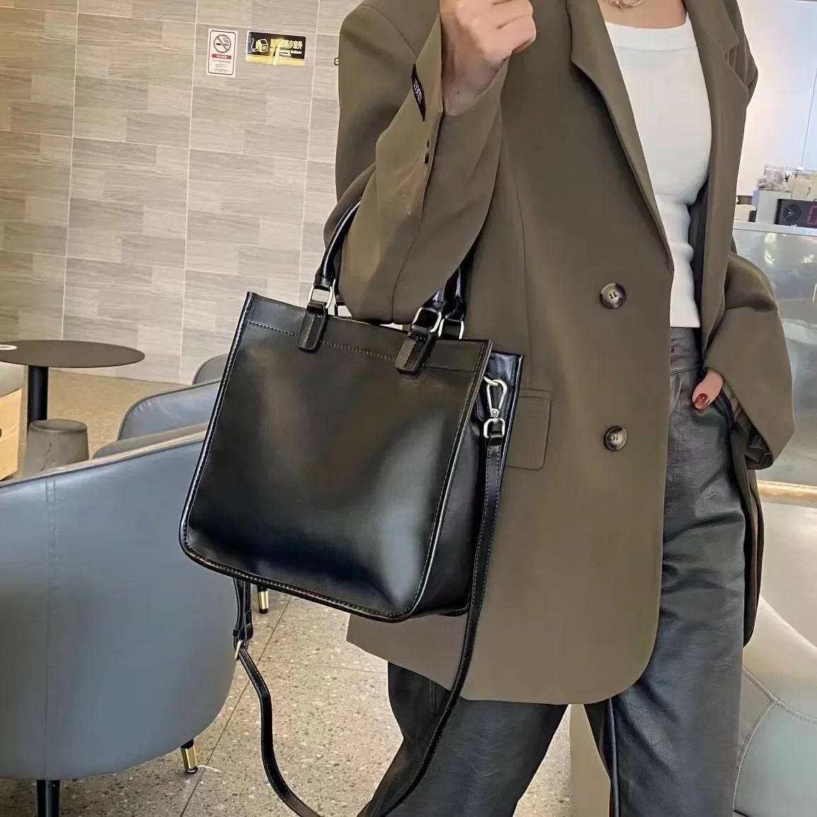 Shoulder Bag Leather Bucket Bag Retro Style Crossbody Bag High Quality Leather Handbag Niche Style Crossbody Purses And Handbags