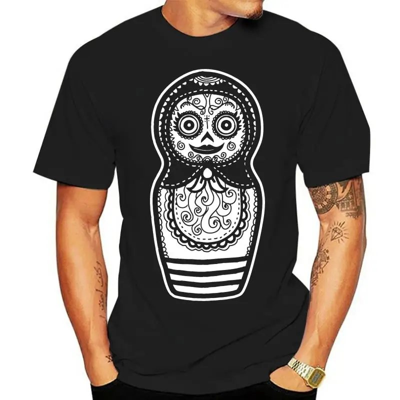 Dolly Dearest 2022 Men Black T-shirt Russian Matryoshka Cartoon Print Top T Shirt Halloween Gift Tees For Teenagers