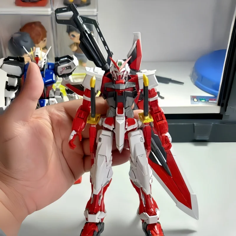 Em estoque da ban mg robô herético vermelho brinquedo modelo armadura mecânica ação colecionáveis decoração de alta qualidade modelo figuras presentes