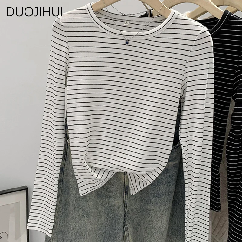 DUOJIHUI Autumn Classic Striped Loose Long Sleeve Women T-shirts New Contrast Color Basic O-neck Fashion Simple Female T-shirts