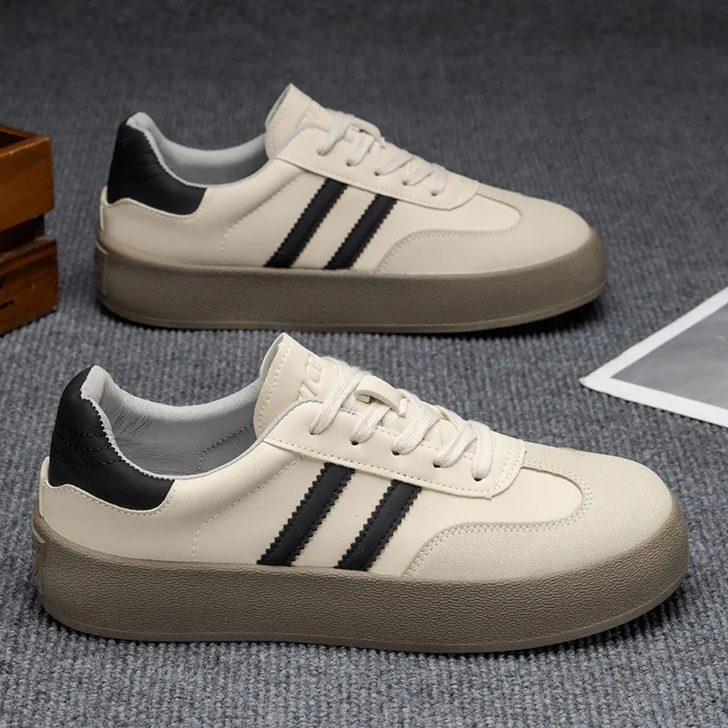New Men's Retro Waterproof Leather Sneakers Leisure Work Shoes Flat Heel Rubber Outsole Breathable Cloth Thick Sole Board Shoes