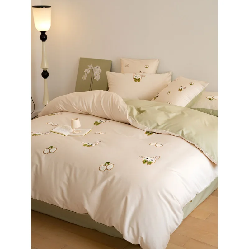 Cartoon style fresh 100S long staple cotton four piece set cute towel embroidered pure cotton duvet cover bedding