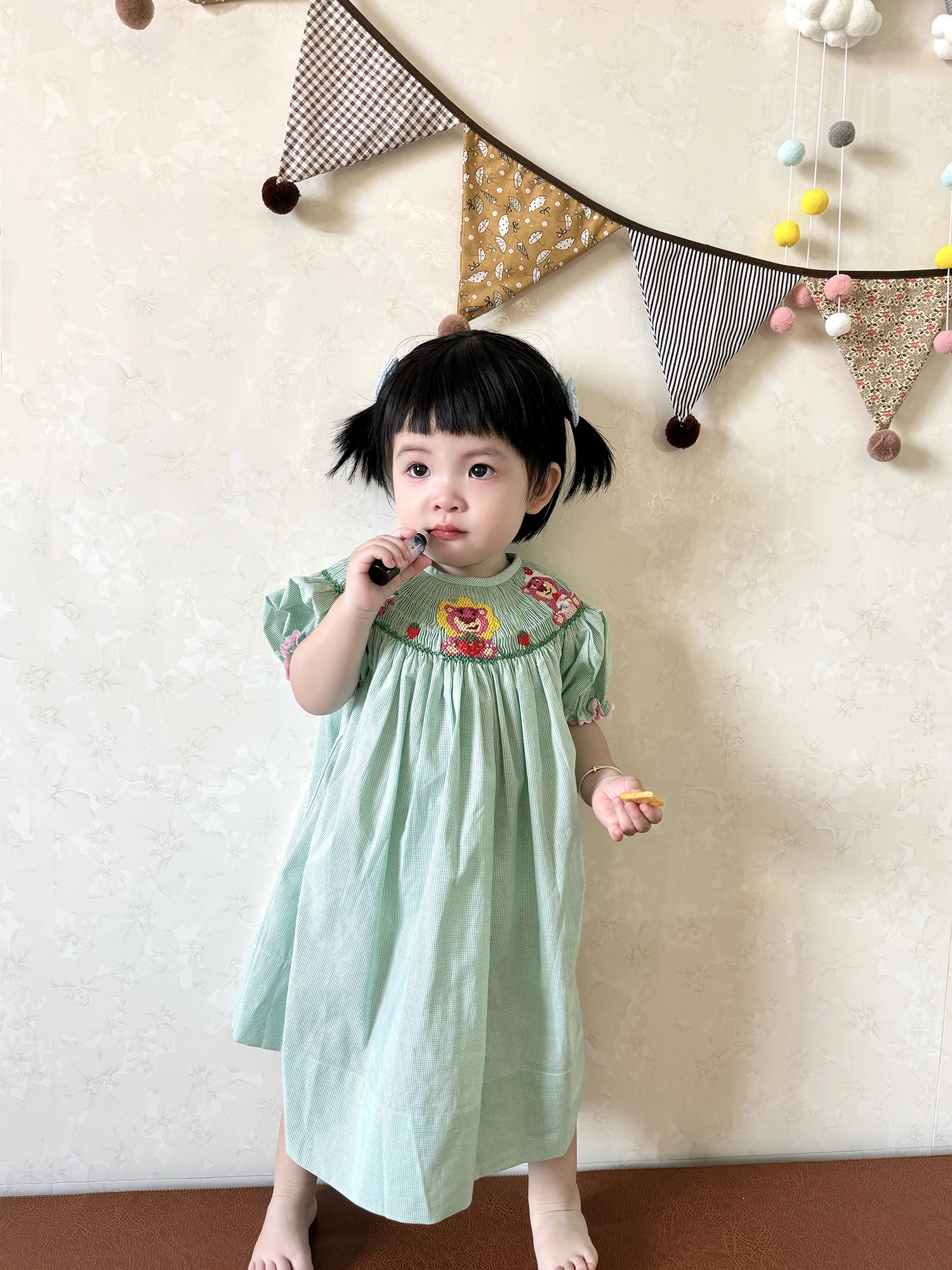 Girls Smocking Dress Handmade Cute Bear Embroidered Short-sleeved Green Bishop Dress 100% Cotton Children\' Boutique 12M-6T