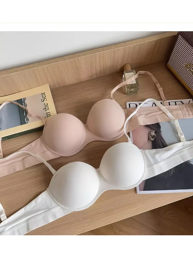 حمالة صدر YUQI للنساء، صدر صغير، عرض كبير، زوج قريب، ثدي مضاد للترهل، غير سلكي، حمالة صدر مريحة بدون خياطة بنصف كوب