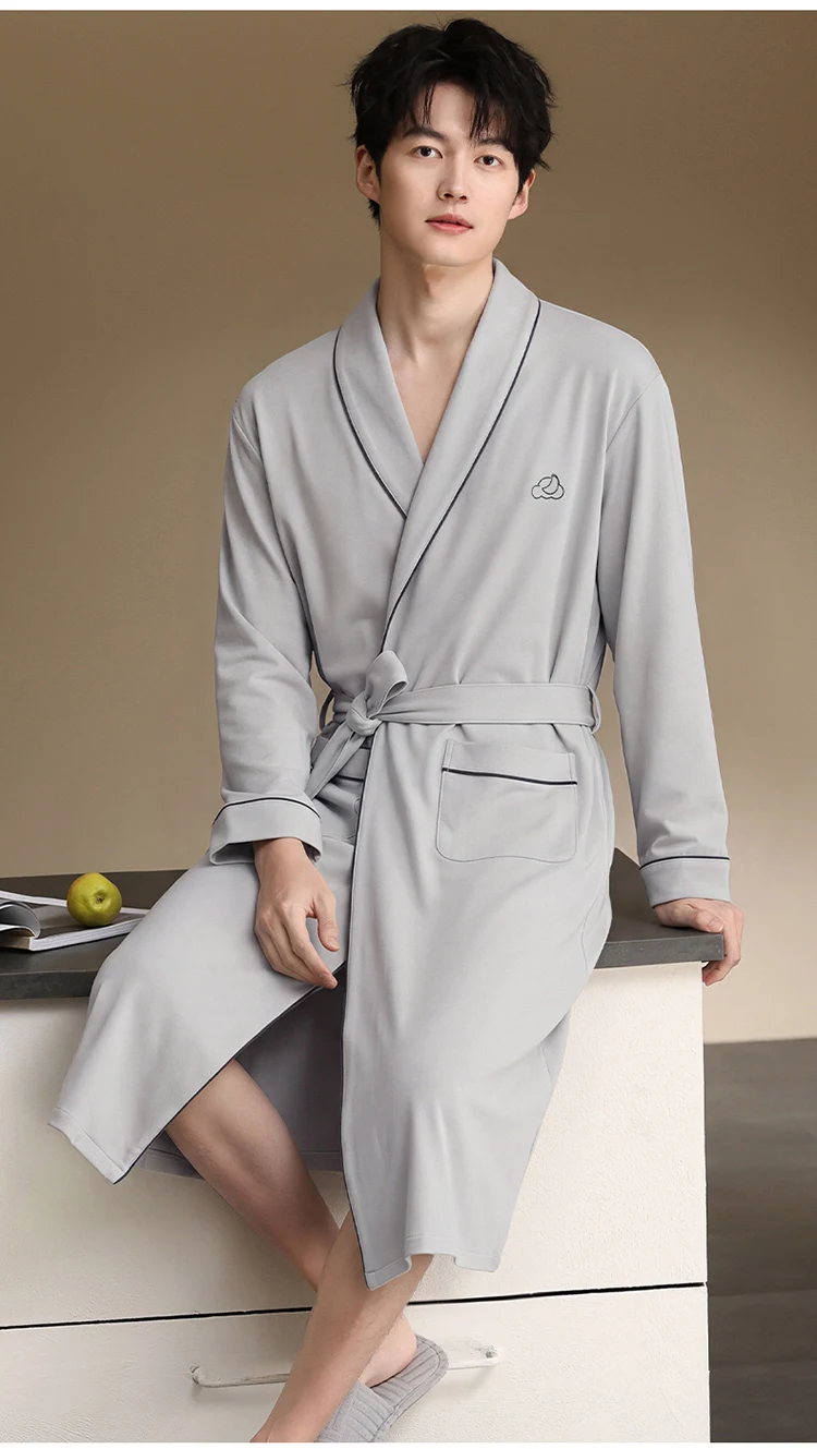 Bata para hombre de manga larga