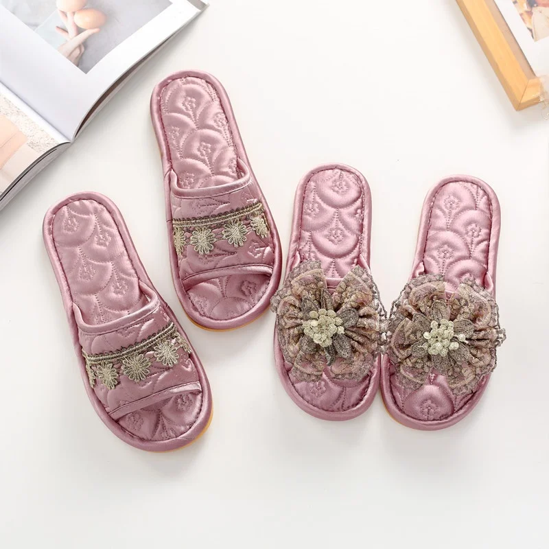 

2025 New European Style Home Men's Couple Spring Autumn Luxury Leather Bottom Home Indoor Floor Slippers Fabric Slippers