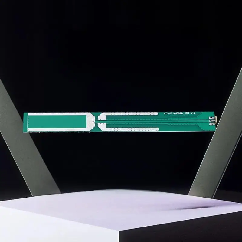 Antena ativa ADS-B 1090MHz, conector SMA aéreo de 2,0dBi, frequência de 1060-1120MHz para experimentos de aviação feitos à casa.