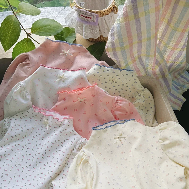 Mädchen-T-Shirt mit Blumenmuster, halbhohem Ausschnitt – Langarm-Babyshirt mit langen Ärmeln und trendigem Temperament für Frühling und Herbst