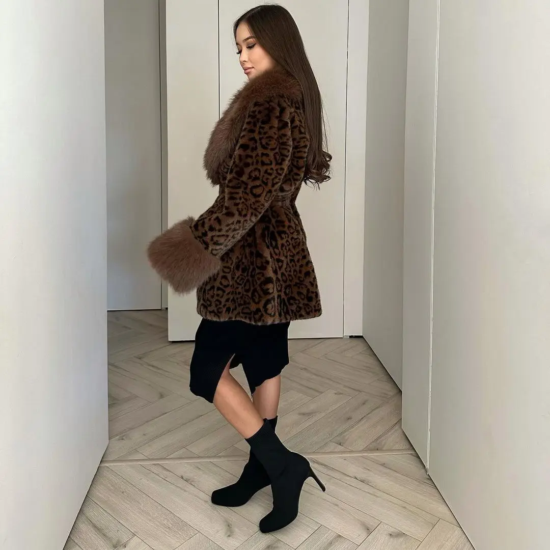 Fashion Lapel Leopard Print Faux Fur Jacket Women Luxury Full Sleeve Loose With Belt Warm Jackets Lady Winter Daily Street Coat
