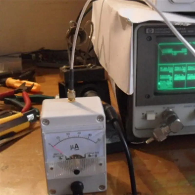 AA87 100Khz-1000Mhz Field Strength Indicator Meter RF Signal Level Meter + Antenna