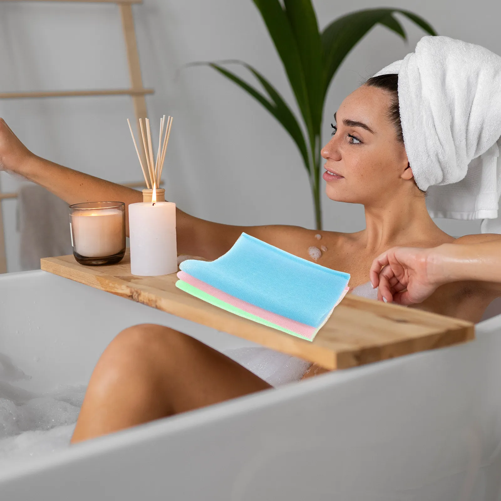 

3Pcs Shower Exfoliator Towels High Quality Back Scrubbing Towels Long Strap Design for Body Skin Renewal Bath