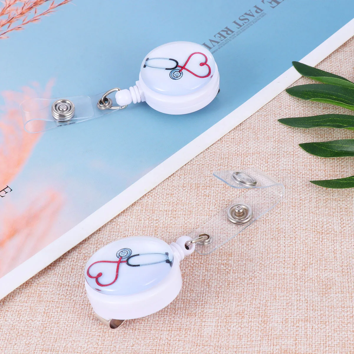 

2Pcs Easy Pull Retractable Badge Reel ABS Badge Holder for Nurse Doctor Id Clips Accessories