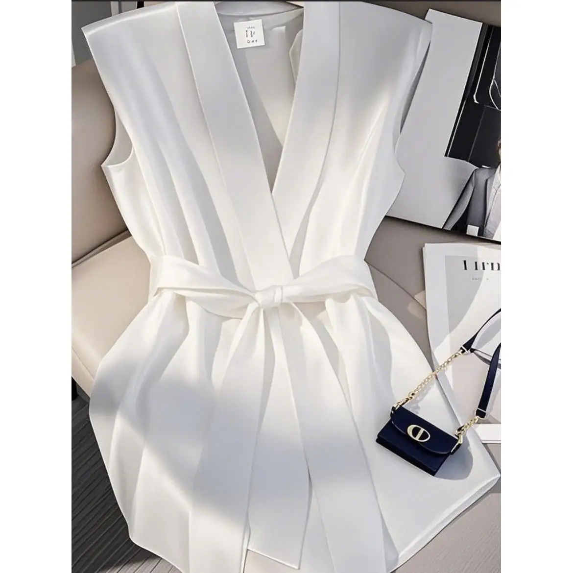 

Женский летний топ Ele Perfume Sle irt: уникальный, красивый, с V-образным вырезом, средней длины, повседневный, для работы, приталенный крой