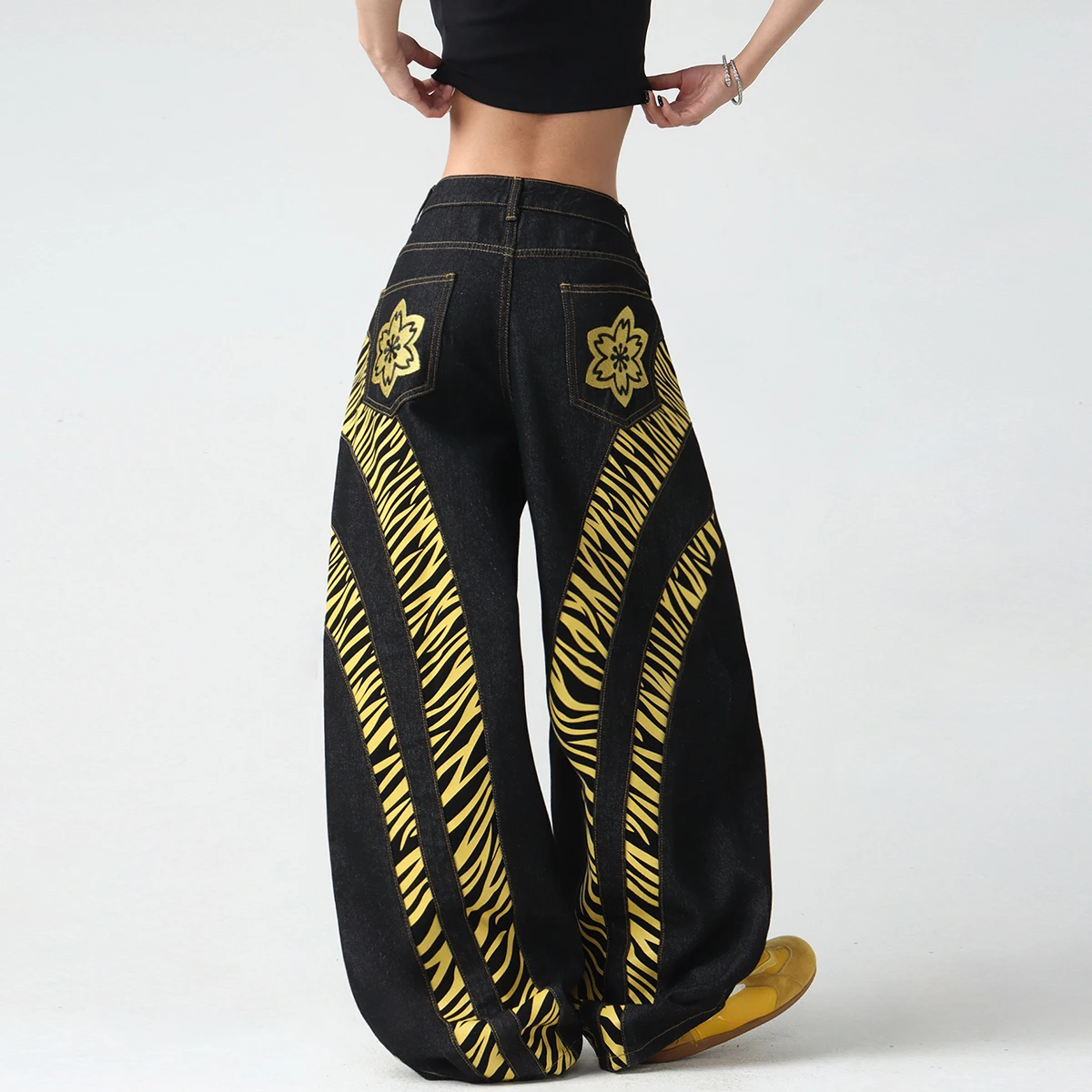 1 Pc American Vintage Deconstructed Patchwork Striped Print Loose Women's Jeans, Street Hip-Hop Trendy Black Wide-Leg Pants