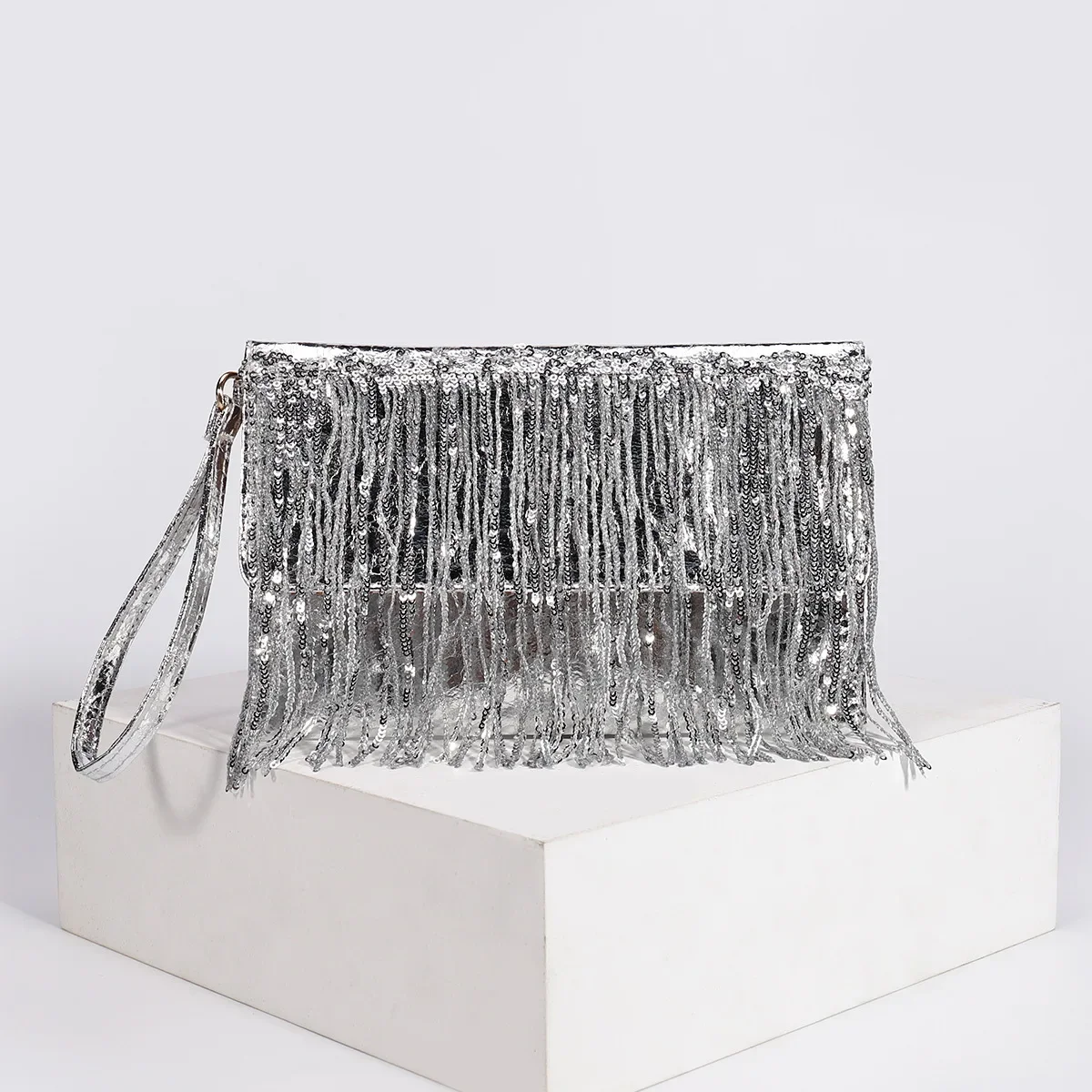 Sequins Evening Clutch Bag New Tassel Small Handbag Shiny Party Bag Women Purse Wallet Phone Bag