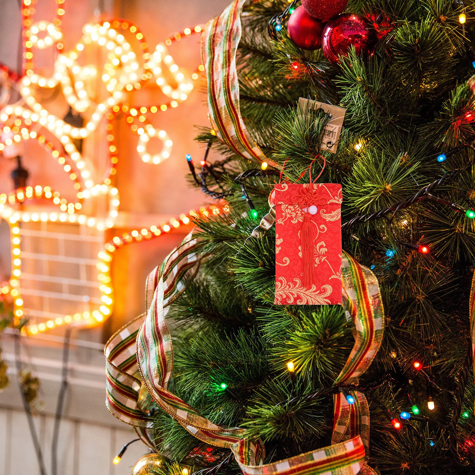 

2Pcs Exquisite Red Envelopes Traditional Chinese Design Elegant Money Pouch Bright Red Color Perfect Holiday Party Invitation