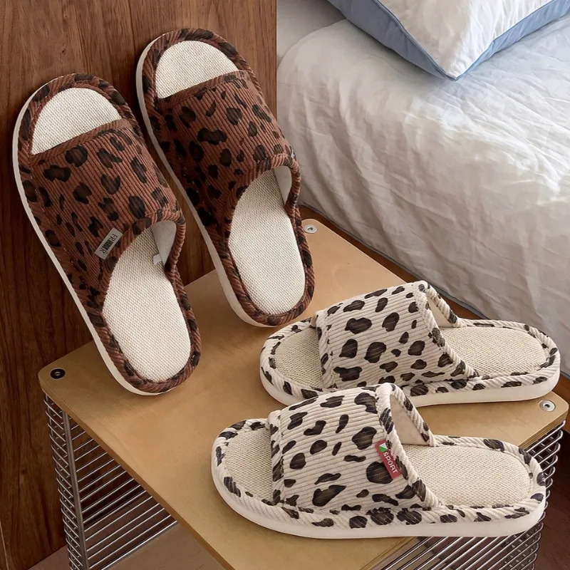 Leopard Print Linen House Slippers Thick Sole Anti Slip Breathable Sweat Wearing Comfortable Indoor Daily Universal Slippers
