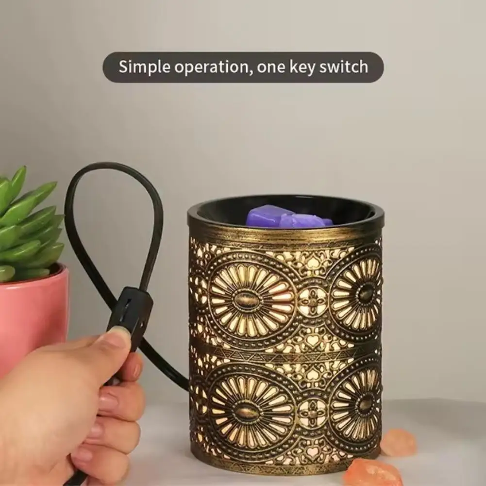 New Fragrance Night Light Golden Geometric Iron Candlestick Creative Aromatherapy Candle Cup Tabletop Home Decor Ornament view 5