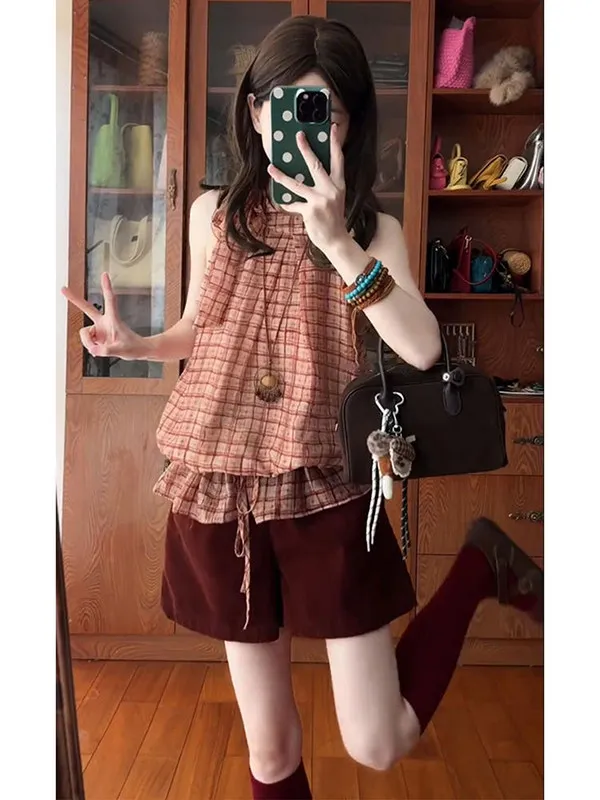 

Summer 2026 High Waist Wide Leg Short Pants Set Pure Desire Checkered Top Two Piece Set Casual Style for Women Polyester Blend