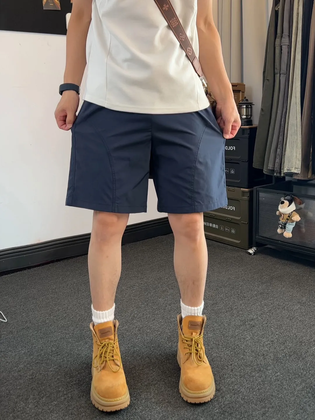 Quick Dry Nylon Shorts Men's Summer Thin Outdoor Sports Ice Silk Pants American Beach Four Five Split Pants Loose Elastic Waist