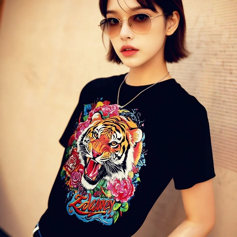 Punk Tiger Head Print Short Sleeve T-Shirt Women's Fashion Original Design Crinkle Cloth 2025 Trendy European And American Style