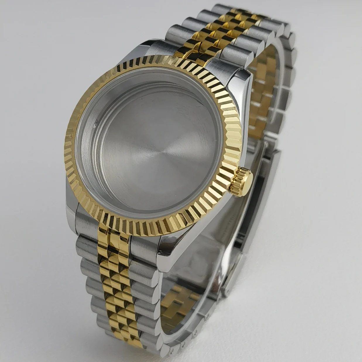 39 mm/36 mm poliertes Edelstahlgehäuse, geeignet für 28,5 mm Zifferblattzubehör, kompatibel mit 35 Automatikwerk